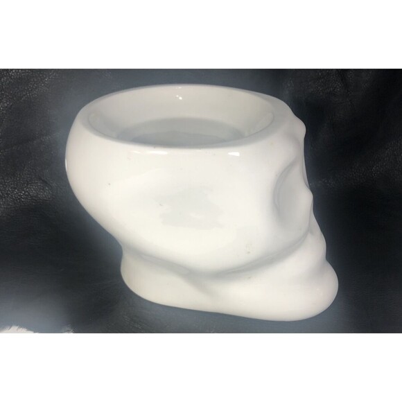 Scentsy Skull Wax Warmer Fall Halloween Spooky Countertop - Picture 6 of 6